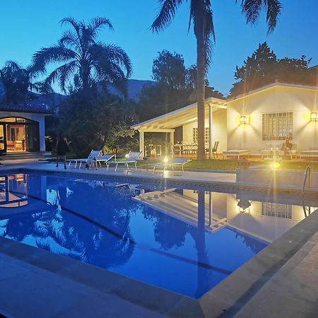Domus Orestea Luxury Suites Palermo Eksteriør billede