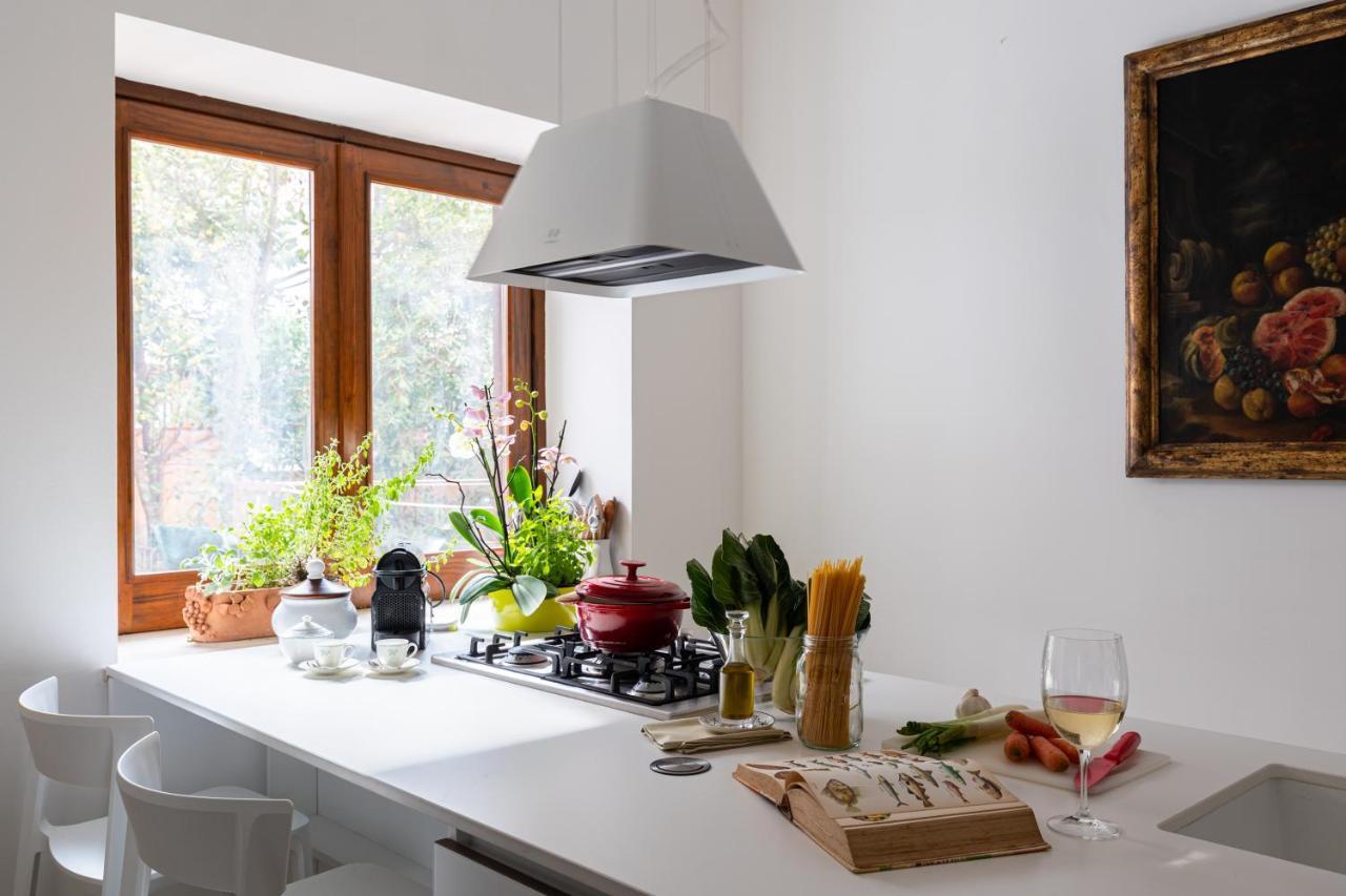 Domus Orestea Luxury Suites Palermo Eksteriør billede