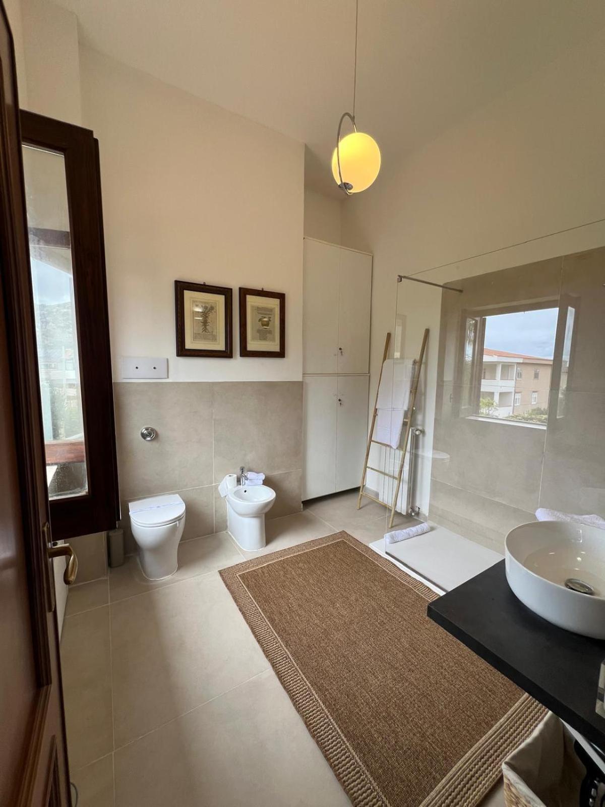 Domus Orestea Luxury Suites Palermo Eksteriør billede